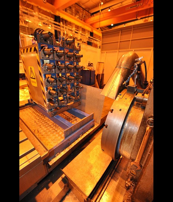 Schiess BF 160 T 16 Heidenhain TNC 310-2