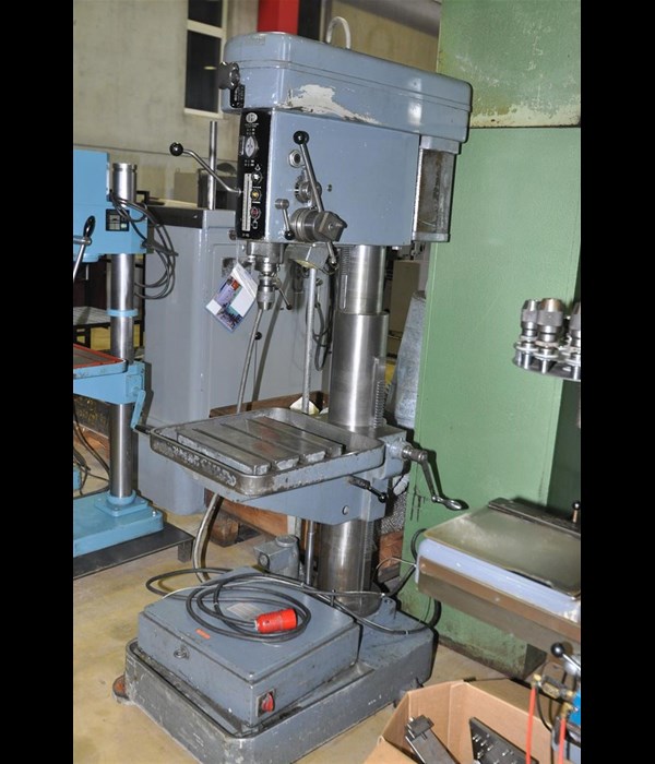 Aciera 22 V-G-1