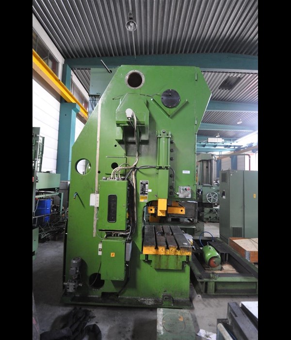 Stanko-Profila KR160-3