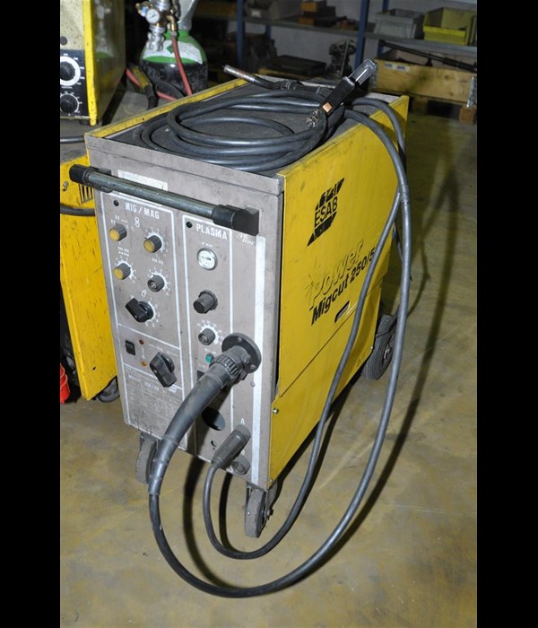Esab Migcut 250/50 Weld & Plasma-1