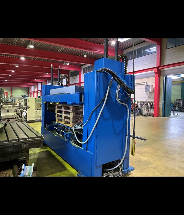 Hedin Sonoform Formhållare för RTM metoden-3