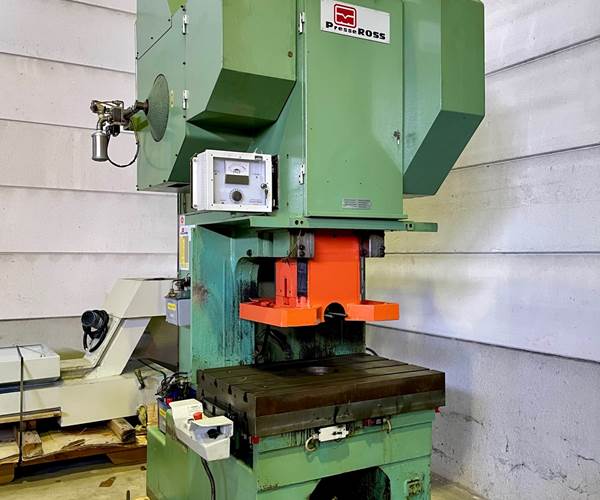 Presse Ross Omera 120 R4.jpg