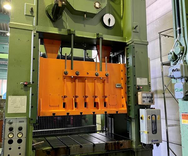Omera OPM2-200T (Large).jpg