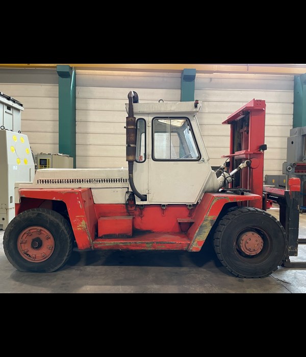 Clark DCY 250 11ton Diesel-10