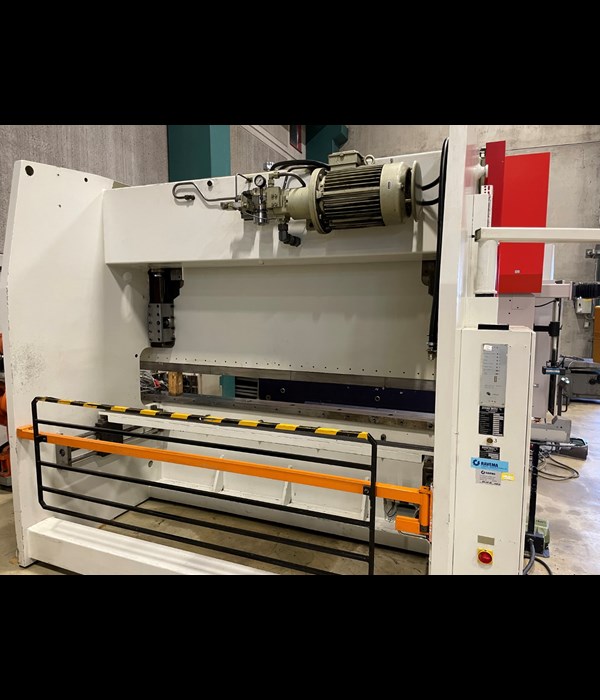 Donewell HP3B H150-3000 Cybelec DNC50-3