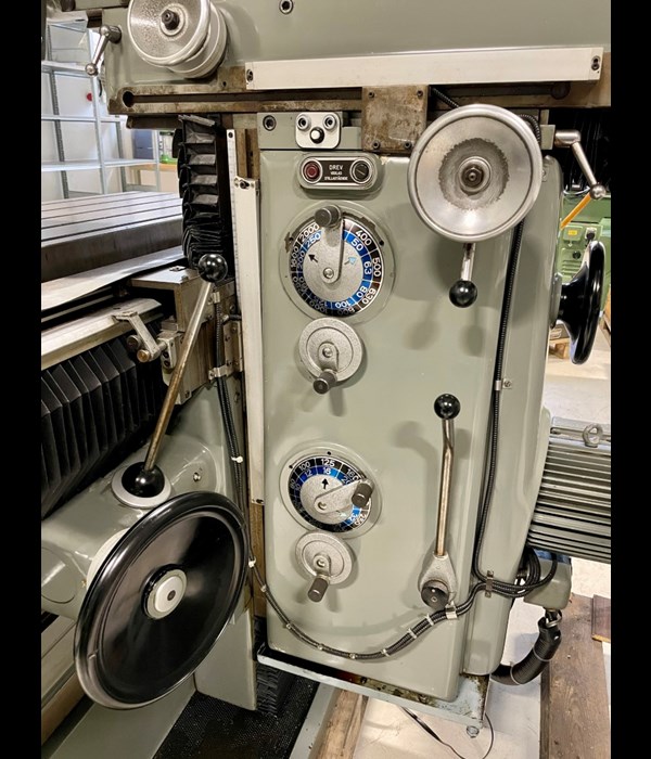 Deckel FP2LB-3