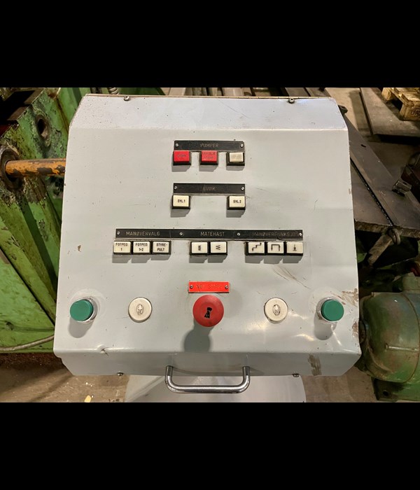 Lindeman 1000ton-4
